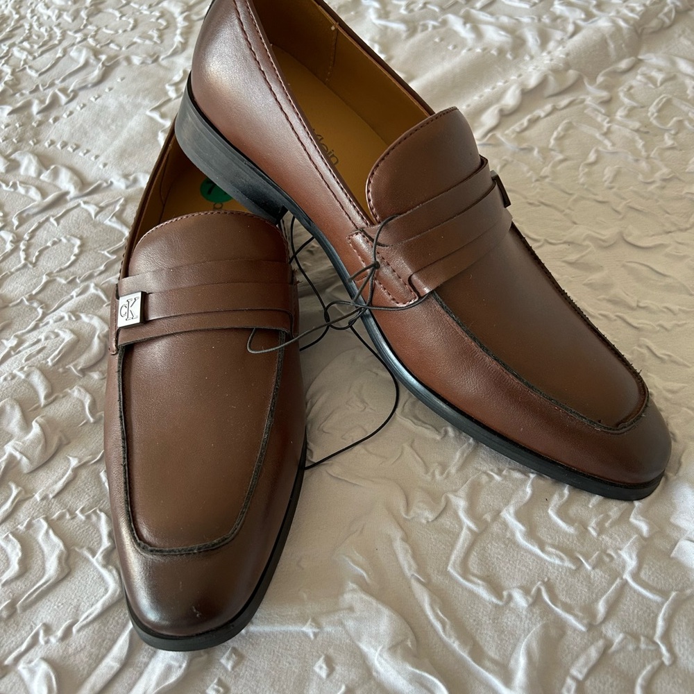 Calvin Klein Men's  dress shoes 7.5